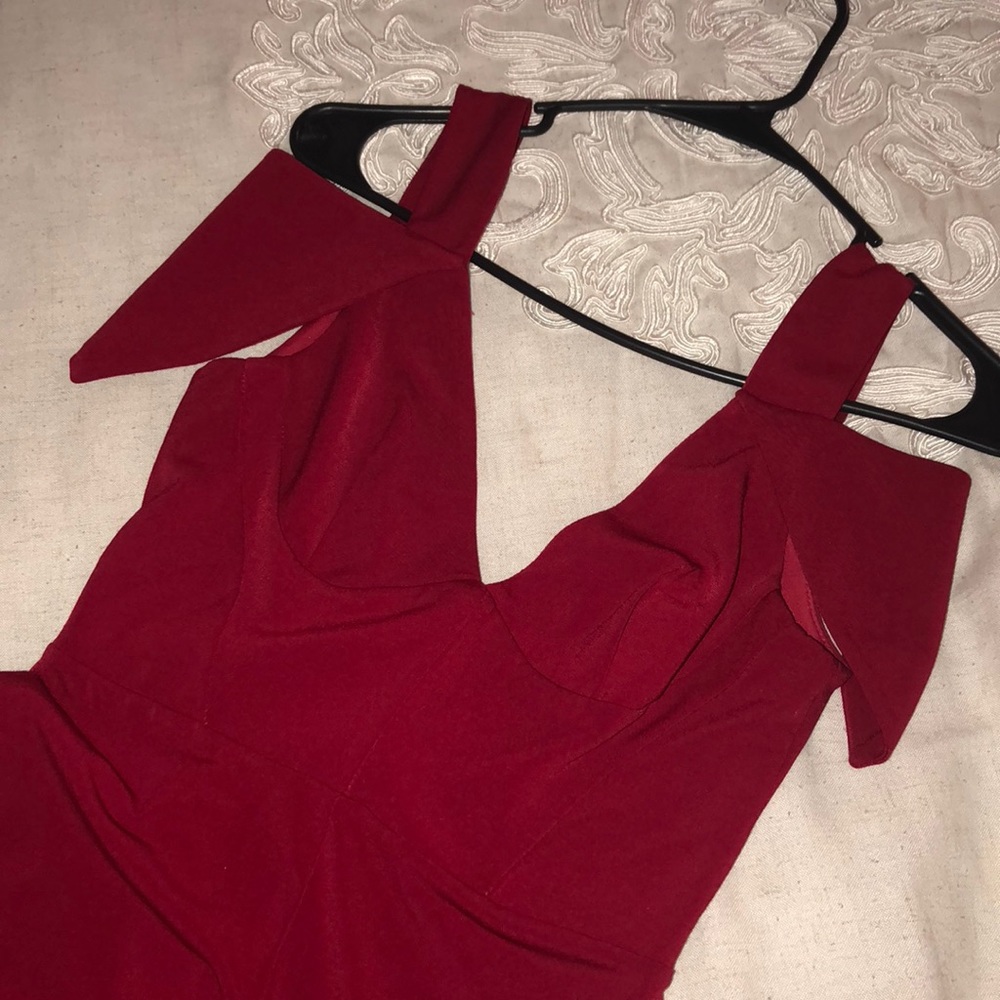 Stunning Red Gown * NEVER WORN *